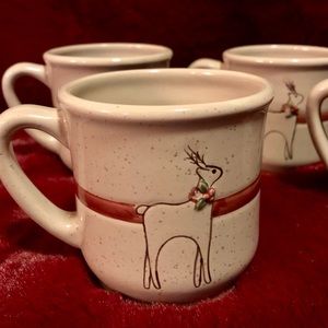 Set of four reindeer mugs, ceramic, like new, 14 ounce